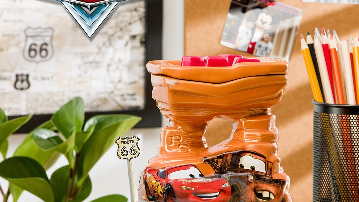 Cars Scentsy Warmer Disney Pixar Lightning McQueen Tow