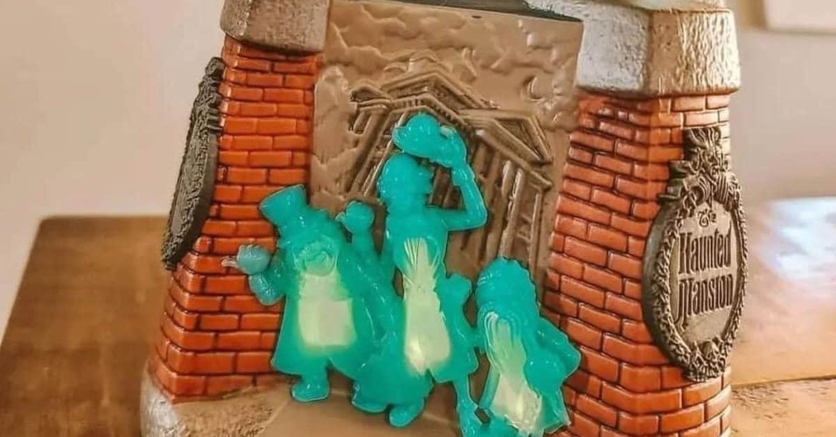 Disney—The Haunted Mansion cheapest Scentsy Warmer