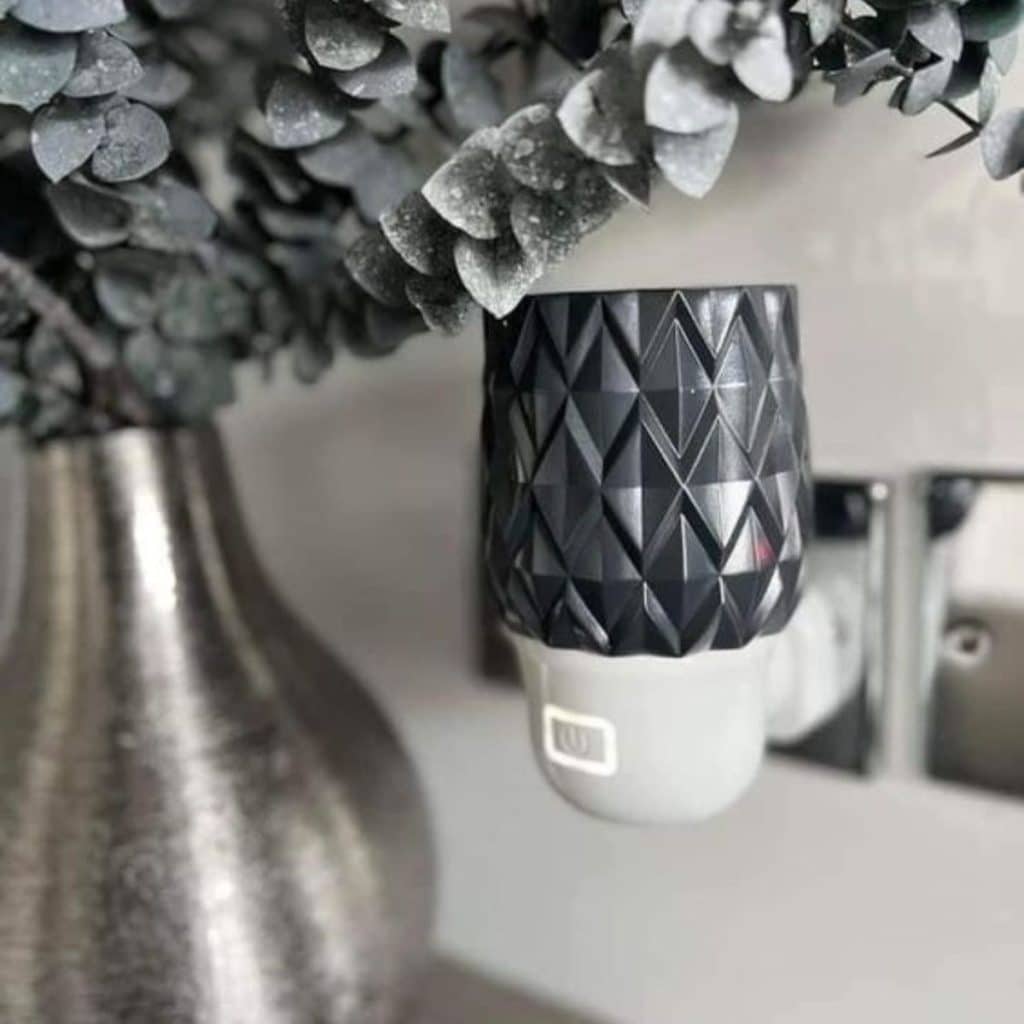 Zigzag Wall Fan Diffuser