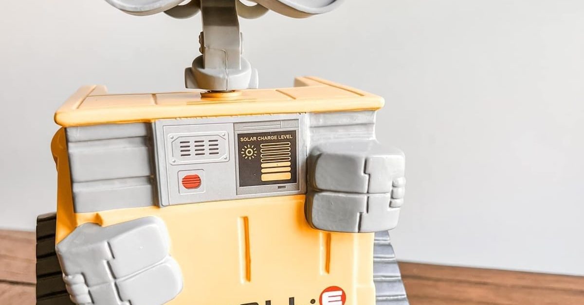 Discount WALL E Scentsy Warmer NIB