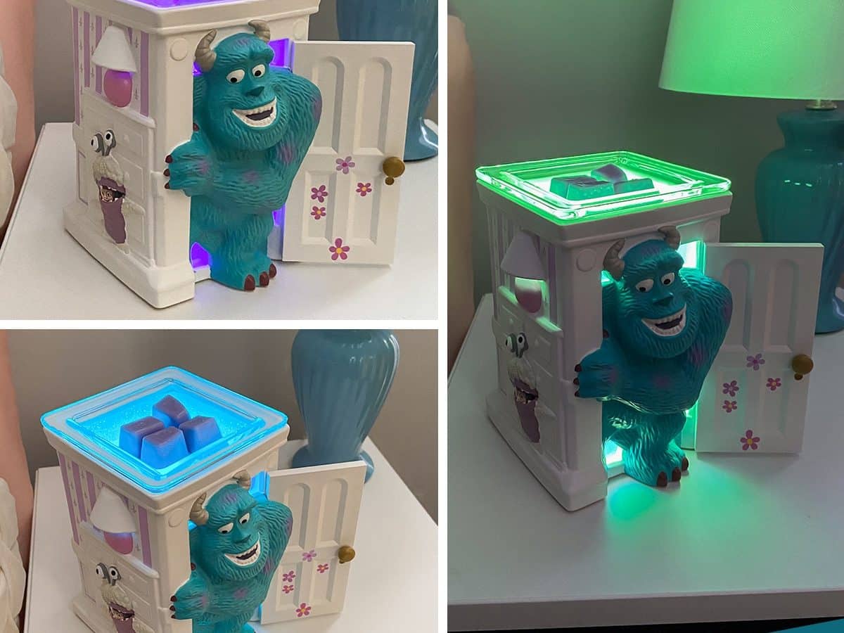 Sulley scentsy buddy top with two refill scent packs.