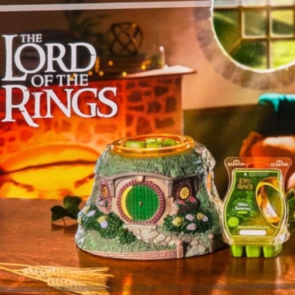 Lord of the Rings™ Scentsy Warmer & Wax