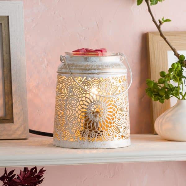 Motif Scentsy Warmer Styled