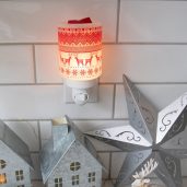 Nordic Winter Scentsy Plugin Mini Warmer Styled