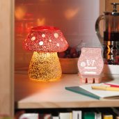 Cute as a Button Scentsy Warmer Styled