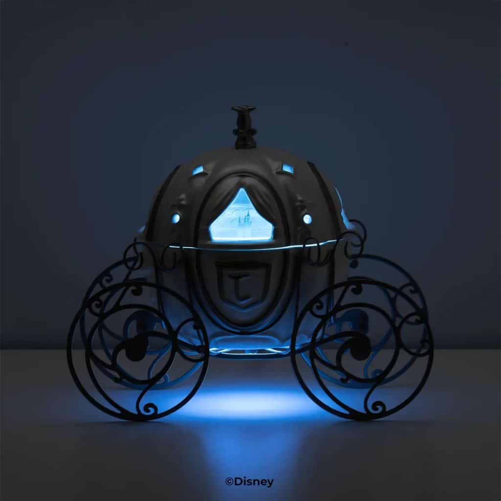 Disney Cinderella Royal Carriage – Scentsy Warmer + Disney Cinderella Happily Ever After – Scentsy Bar Dark Setting