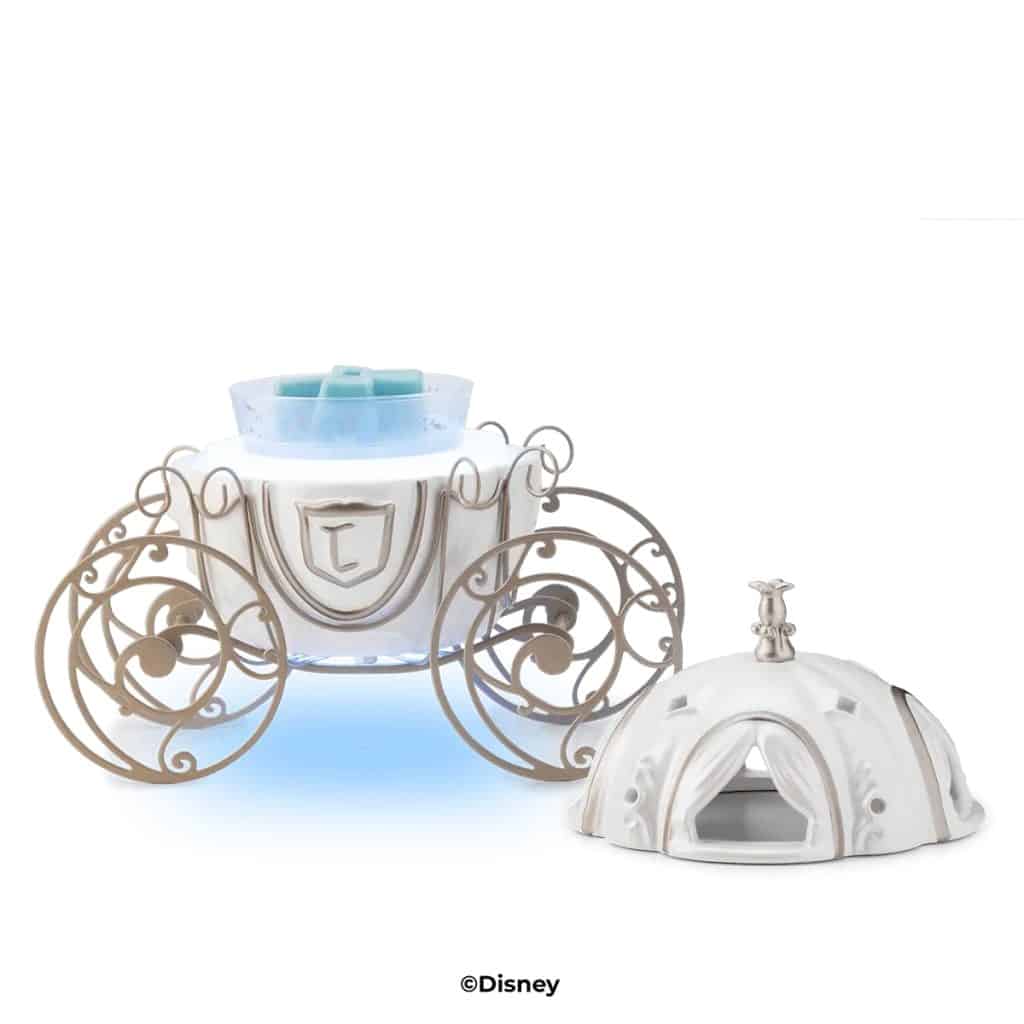 Disney Cinderella Royal Carriage – Scentsy Warmer + Disney Cinderella Happily Ever After – Scentsy Bar Lid Off