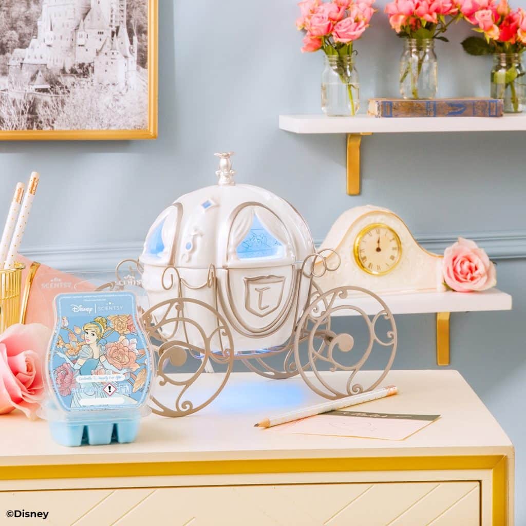 Disney Cinderella Royal Carriage – Scentsy Warmer + Disney Cinderella Happily Ever After – Scentsy Bar